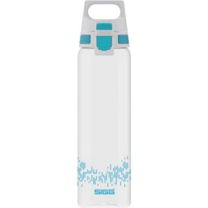 Transparente SIGG Tritan Sportflasche in Aqua mit ergonomischem ONE-Verschluss, 0,75L Fassungsvermögen, kohlensäurefest, spülmaschinenfest und BPA-frei.