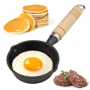 WhizNook Antihaftbeschichtete Mini Pfanne mit Spiegelei, geschmortem Fleisch und Pfannkuchen, ideal für kleine Portionen und einfaches Kochen.