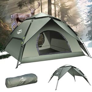 Automatisches Sofortzelt für 2-3 Personen in einer naturnahen Umgebung, ideal für Camping, mit olivgrüner Farbe und stabiler Konstruktion, umgeben von hoher Waldlandschaft.