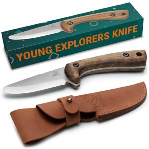 BeaverCraft Kindermesser für Kinder, geeignet als Pfadfindermesser und Schnitzmesser mit abgerundeter Spitze und Sicherheitsmerkmale, präsentiert mit einer Lederscheide und attraktiver Verpackung.