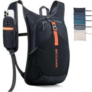 BECOJADDE 15L Wanderrucksack in Dunkelgrau mit modernen Funktionen, geeignet für Herren und Damen, ideal für Wanderungen, Reisen und Outdoor-Aktivitäten.