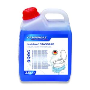 Campingaz 2.5 L Sanitärzusatz in einem blauen Kunststoffbehälter mit rotem Schraubverschluss, ideal für mobile Toiletten und umweltfreundlich.