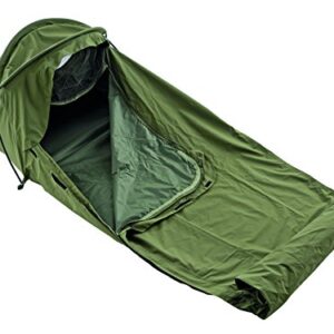 Defcon 5 Biwakzelt in grün, ideal für extreme Wetterbedingungen, leicht geöffnet, zeigt robuste Konstruktion und wetterfestes Material für Outdoor-Aktivitäten.