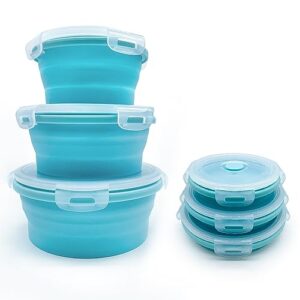 Set von drei faltbaren Silikonschüsseln mit Deckeln in Blau, ideal für Camping, Picknicks und Lebensmittelaufbewahrung, stapelbar für platzsparende Lagerung.
