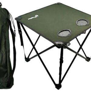 Faltbarer Campingtisch mit stabiler Oberflächenstruktur und integrierten Getränkehaltern, ideal für Outdoor-Aktivitäten wie Angeln und Picknicken.