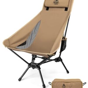 Hochlehner Campingstuhl faltbar in khakifarbenem Design für Outdoor-Aktivitäten, mit hohen Rücken- und Nackenkissen sowie seitlichen Taschen für praktischen Stauraum.