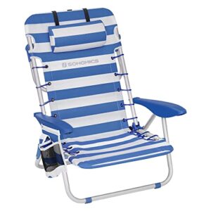 Moderner faltbarer Campingstuhl in Blau und Weiß mit verstellbarer Rückenlehne, Kopfstütze und Armlehnen, ideal für Strand und Camping.