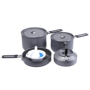 Fire-Maple Feast 4 Camping-Kochgeschirr-Set mit Pfanne und Töpfen für Outdoor-Aktivitäten. Ideal zum Kochen beim Backpacking und Camping, mit klappbaren Griffen und leichtem, langlebigem Material.