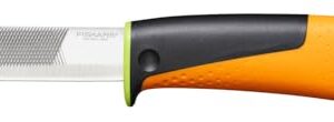 Fiskars Hochleistungsmesser mit ergonomischem Design, scharfer Klinge und integriertem Holster in Schwarz, Orange und Grün, ideal für Gartenarbeiten