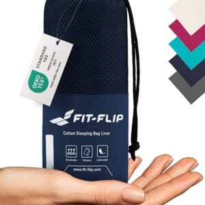 Ultraleichter Fit-Flip Hüttenschlafsack aus Baumwolle in Marineblau, der mit einem Zugband zusammengehalten wird und komfortable Eigenschaften wie Atmungsaktivität, Kompaktheit und geringes Gewicht bietet. Ideal für Reisen und Outdoor-Aktivitäten.