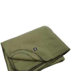 Olivgrüne Fleece-Decke für Outdoor-Aktivitäten, ideal für Camping und kalte Nächte, zeigt die weiche Oberfläche und die kontrastierende schwarze Naht.