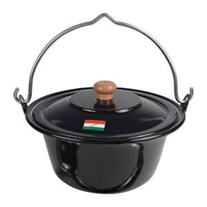 Grillplanet Gulaschkessel Set 6 Liter emaillierter Topf mit Holzgriff und gewölbtem Deckel, ideal für das Kochen über offenem Feuer und Outdoor-Aktivitäten.
