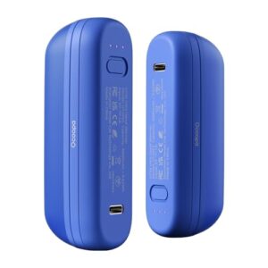 OCOOPA Handwärmer UT2S Mini in Lichtblau, kompakte und wiederverwendbare Lösung für kalte Tage, mit LED-Anzeigen und USB-C-Anschluss.