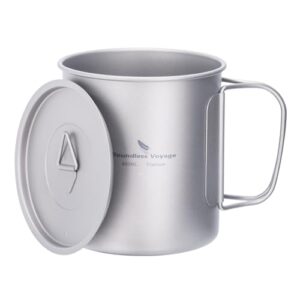 iBasingo 600ml Titan Camping Becher mit Deckel und Klappgriff für Outdoor-Aktivitäten und Picknicks