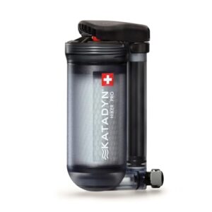 KATADYN Hiker Pro Wasserfilter für Outdoor-Aktivitäten, transparenter und robuster Wasseraufbereiter zur effektiven Filtration von Trinkwasser aus natürlichen Quellen.