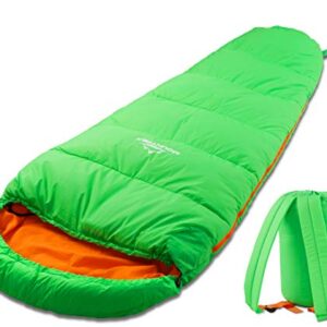 Mumienschlafsack für Kinder in leuchtendem Grün mit orangefarbener Unterseite, ideal für Outdoor-Aktivitäten und Reisen, leicht und kompakt transportierbar.