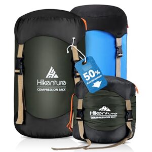Hochwertige Kompressionssäcke in verschiedenen Größen und Farben, ideal für Camping und Outdoor-Aktivitäten. Der dunkelgrüne Sack bietet eine kompakte Lösung für die Aufbewahrung von Schlafsäcken und Kleidung.