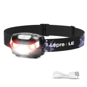Wiederaufladbare LED Stirnlampe mit Rotlicht und fünf Lichtmodi, ideal für Outdoor-Aktivitäten wie Camping und Laufen.