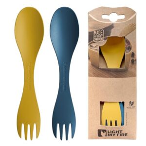 Light My Fire Spork Little 2-Pack - 2-in-1 Campingbesteck für Kinder in Gelb und Blau, BPA-frei und aus bio-basiertem Kunststoff, ergonomisches Design für Outdoors und Picknicks.