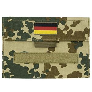 Taktisches Pouch in Wüstentarn mit deutscher Flagge, ideal für Outdoor, Camping und Jagd, gefertigt aus robustem Cordura-Material und ausgestattet mit Klettverschluss.