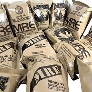 MRE US Meal Ready to Eat, Army Ration mit Chicken Chunks in weißer Sauce, dargestellt in verschiedenen beige-grauen Verpackungen, ideal für Outdoor-Aktivitäten und Notfälle.