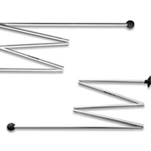 Zeltstangen für das Neso 2 Extra Pole Zelt (Gigante) aus silberfarbenem Metall in zickzackförmiger Anordnung, geeignet für verschiedene Outdoor-Aktivitäten.
