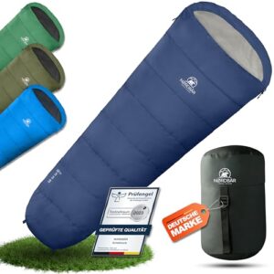 NORDBÄR Schlafsack für 3 Jahreszeiten und Sommer, ultraleicht und in verschiedenen Farben präsentiert, ideal für Outdoor-Aktivitäten.