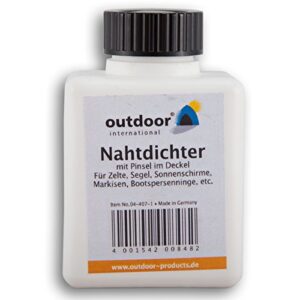 Flasche mit Outdoor Nahtdichter für Zelte, Tarps und Markisen, präsentiert auf hellem Hintergrund mit schwarzem Schraubdeckel und Pinsel-Applikation.
