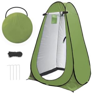 Portables Duschzelt in leuchtendem Grün für Camping und Outdoor-Aktivitäten, mit seitlicher Öffnung und Tragetasche, ideal für mehr Privatsphäre.