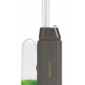 SteriPen Adventurer Opti Handheld UV Water Purifier in Schwarz/Grün, tragbares Wasserdesinfektionsgerät für Outdoor-Aktivitäten, mit UV-C Technologie zur effektiven Beseitigung von Bakterien und Viren.