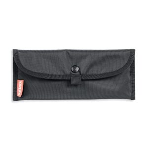 Dunkelgraue Tatonka Bestecktasche aus Nylon, ideal für die Aufbewahrung von Camping-Besteck, Maße 25 x 10 cm, mit Druckknopf-Verschluss.