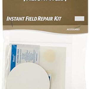 Therm-a-Rest Sofort Reparaturkit für Isomatten in transparenter Verpackung mit selbstklebenden Flicken für Outdoor-Reparaturen.
