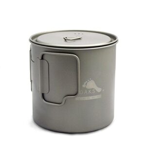 TOAKS Titanium Camping Pot mit 650ml Kapazität, leicht und robust, ideal für Outdoor-Aktivitäten und Reisen.