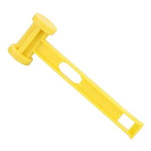 MAGT Hammer, tragbarer Kunststoffhammer in auffälligem Gelb für das Setzen von Zeltpflöcken und Heringen beim Camping und Outdoor-Aktivitäten.