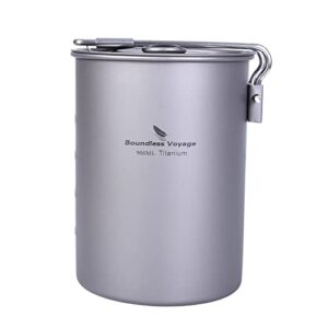 Ultraleichter 900ml Titan Topf mit Deckel und Klappgriff für Outdoor-Aktivitäten, ideal zum Kochen und als Wasserbehälter beim Camping oder Wandern.
