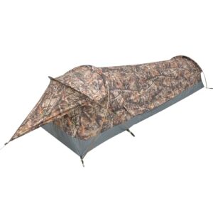 GEERTOP Ultralight 1-Person Bivy Zelt in grün mit Tarnmuster, wasserdicht und ideal für Camping und Outdoor-Aktivitäten.