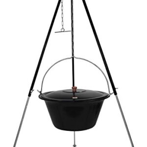 Ungarisches Dreibein aus Metall mit einem 30 L Gulaschkessel, ideal für das Kochen über offenem Feuer beim Camping oder Gartenfesten.