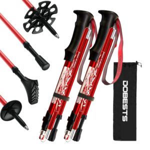 Set von zwei faltbaren Wanderstöcken in Rot, hergestellt aus Aluminium und Carbon, mit ergonomischen Griffen und verschiedenen Aufsätzen für unterschiedliche Terrains.