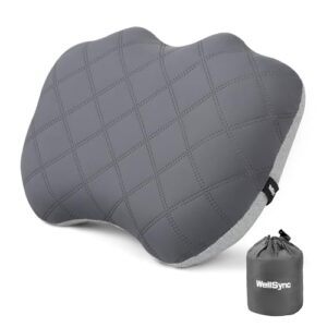 Ergonomisches aufblasbares Camping Kissen in Grau mit abnehmbarem Kissenbezug und kompakter Aufbewahrungstasche für Outdoor Aktivitäten wie Camping und Trekking.