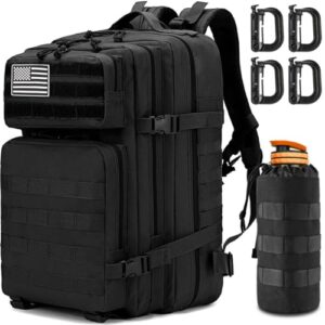 MUCHER 45L Militär Taktischer Rucksack in Schwarz für Outdoor-Aktivitäten, ausgestattet mit MOLLE-System, Flaschenhalter und mehreren Befestigungsmöglichkeiten für Zubehör.