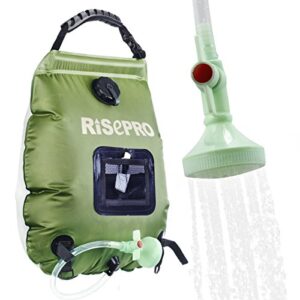 RISEPRO Solar-Duschtasche mit 20l Wasserbehälter und ergonomischem Duschkopf für Camping und Outdoor-Aktivitäten.