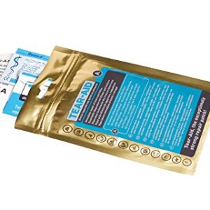 TEAR-AID Reparaturset Typ A-Transparent in geöffneter Verpackung, ideal für die Reparatur von Rissen und Löchern in verschiedenen Materialien.