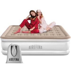 Bequeme Luftmatratze mit integrierter Pumpe für Zelt, Wohnwagen oder als Luftbett im Schlafzimmer. Schnell aufblasbar in 3 Minuten.