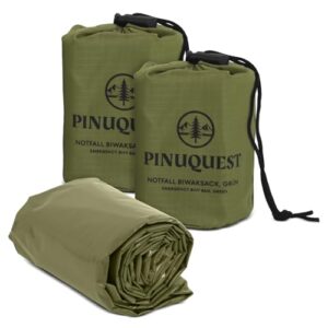 PINUQUEST Notfall Biwaksack 2er-Set in grün, Ultraleicht, wasserdicht und windabweisend für Outdoor, Survival, Camping