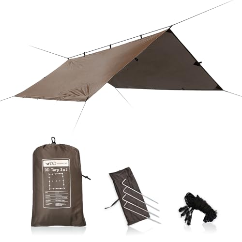 Abdeckplane DD Plane, 3 m x 3 m, Coyote Brown, leicht, vielseitig und robust, Outdoor-Szene
