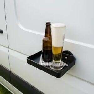 Ergonomische Camping-Lösung mit magnetischem Tisch für Abenteurer, praktisch und flexibel, kompakt dimensioniert, stabile Basis für Essen oder Lesen, Anleitung für sicheres Aufstellen.