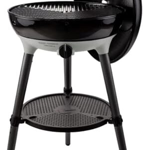Tragbarer Gasgrill mit Automatikzündung und Tragetasche für Camping und BBQ auf dem Grillplatz oder bei der Freizeitgestaltung im Garten oder am Balkon.