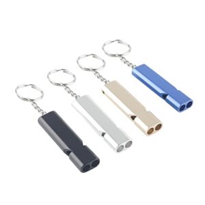 Set von 4 Trillerpfeifen, Metall gefertigt, hohe Lautstärke, praktisch für Outdoor-Aktivitäten und Notfälle