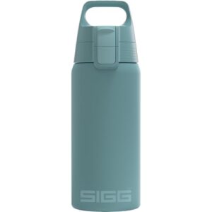 SIGG-Thermosflasche mit kupferbeschichtetem und doppelwandigem Gehäuse, BPA-frei und 90% recycelter Edelstahl.