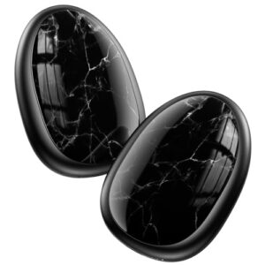 Zwei handliche Handwarmen mit Kieselsteinoptik, magnetischer und elektrischer Heizung für Outdoor-Aktivitäten wie Jagen, Golfen oder Wandern